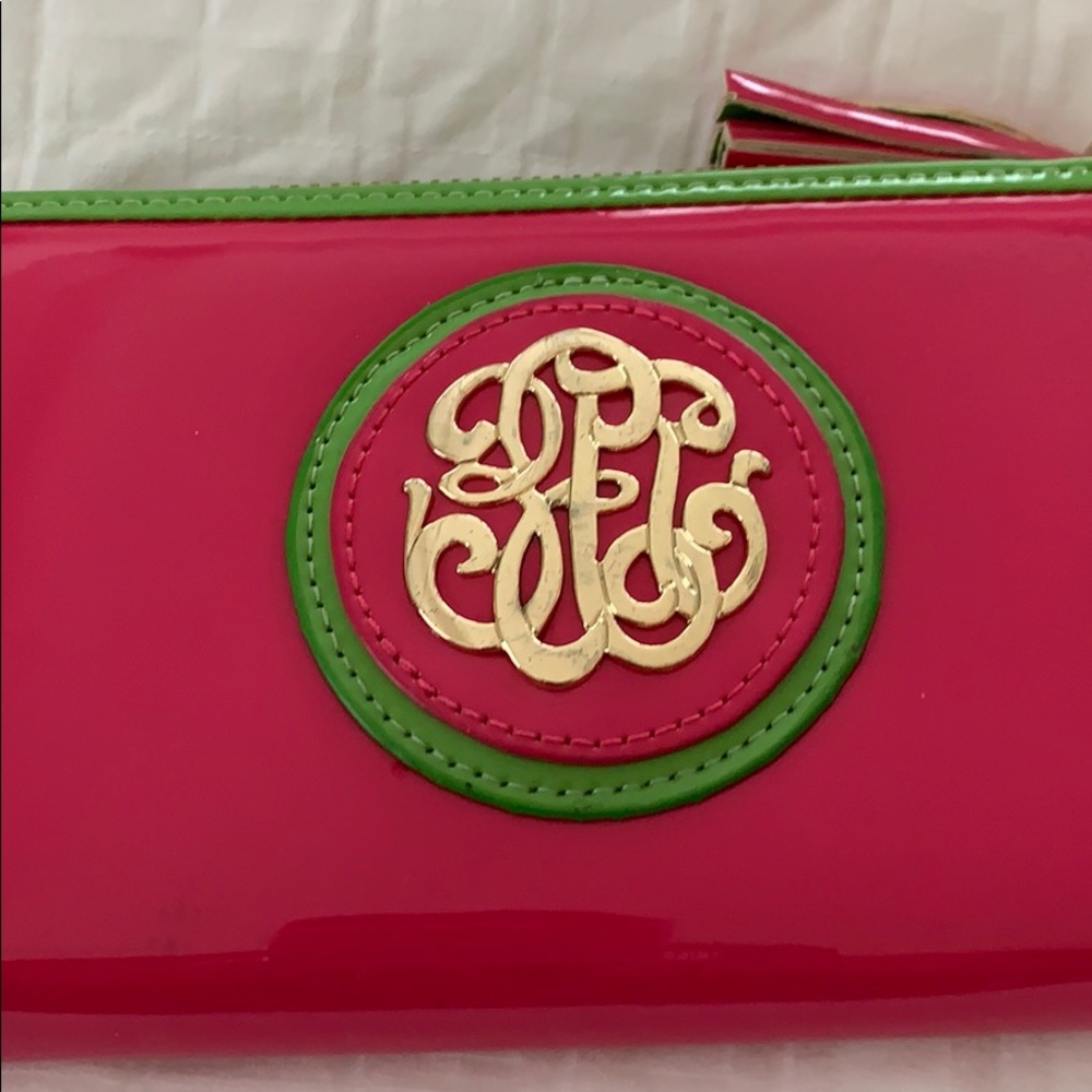 Beautiful Medium Wallet in Fuchsia and green